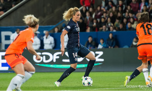 Kheira Hamraoui au PSG face à Glasgow. Crédit Gianni Pablo. Lesfeminines.fr