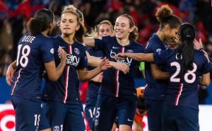 Les féminines du Paris Saint Germain. Finale PSG - Frankfurt.