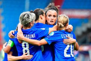 Egalisation de Mauro face à l'Allemagne. Crédit UEFA. Lesfeminines.fr