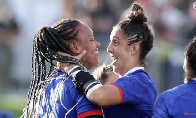 Mondial Rugby féminin 2022 – L&rsquo;Italie prend un gros vent face à la France (39-3), qualifiée en demi contre la Nouvelle-Zélande.